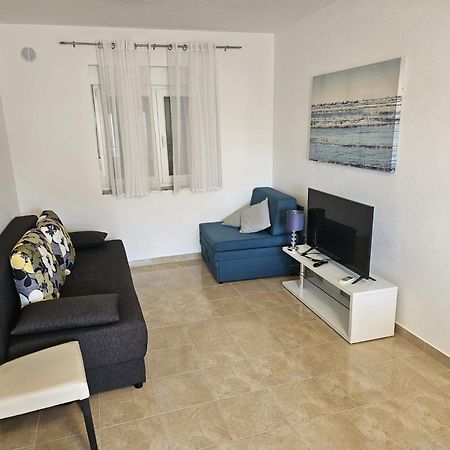 Apartmani Paula Vodice Extérieur photo